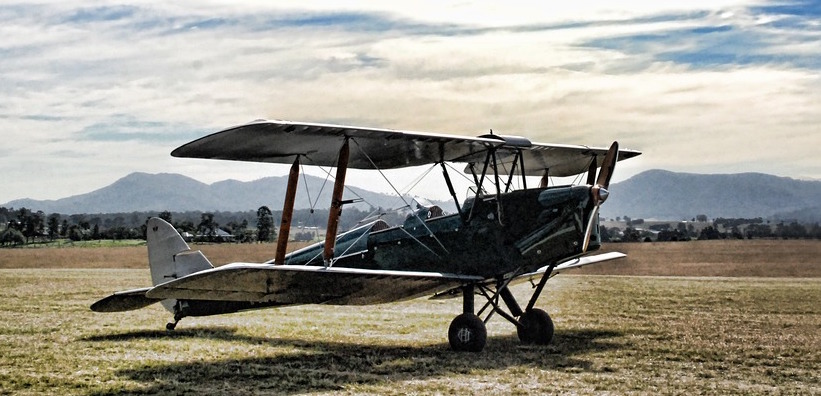 THE AIR ATTACK ON TARLETON